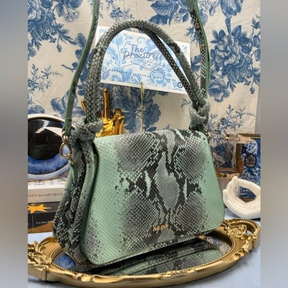 🆕 CULT GAIA 🧿 X BRATZ NWOT Green Snakeskin Flap Purse, Knotted Handle *SAMPLE* - Picture 1 of 15